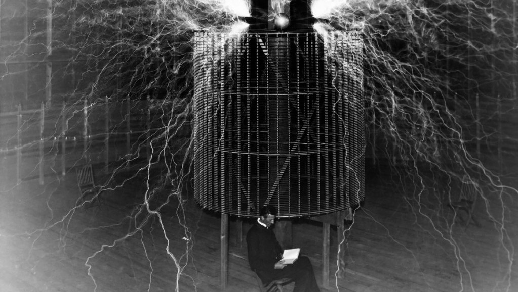 Tesla na muralima u SAD: U Holivudu prikazan među najvećim inovatorima američke istorije