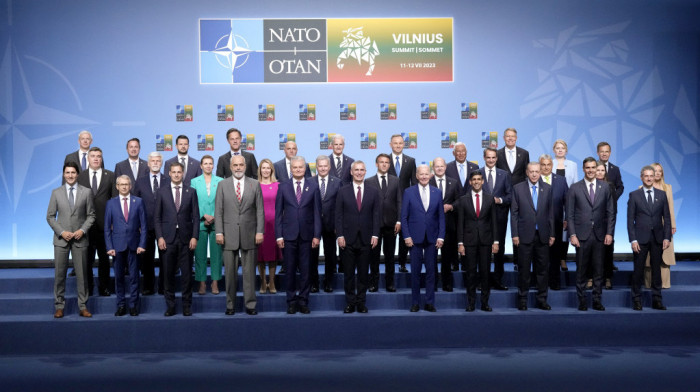 Ukrajini poziv u NATO "čim se saglase članice i steknu uslovi", Zelenski: Apsurdno što nije postavljen vremenski okvir