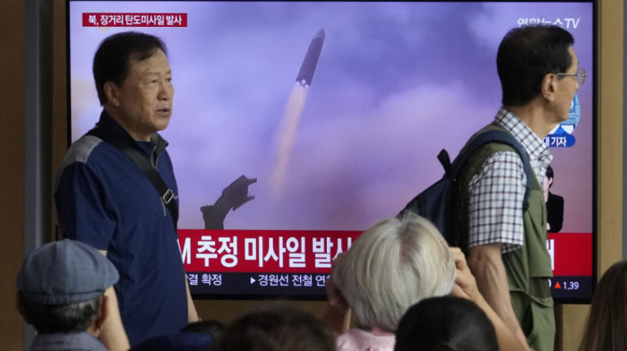 Severna Koreja lansirala balističku raketu, letela rekordnih 74 minuta