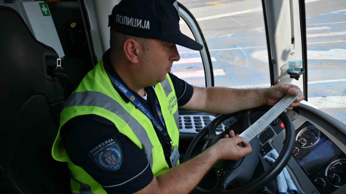 U kontroli saobraćaja u Srbiji ove godine otkriveno oko 108.000 prekršaja vozača teretnih vozila i 4.000 vozača autobusa