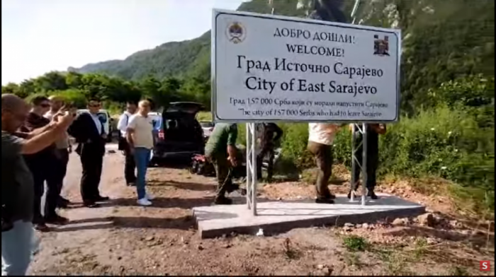 Vlasti Kantona Sarajevo uklonile tablu sa brojem prognanih Srba iz tog grada