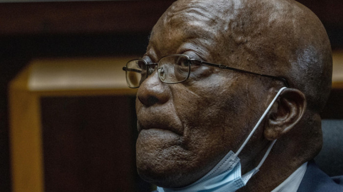 Na automobil bivšeg predsednika Južne Afrike naleteo pijani vozač: Džejkob Zuma nije povređen