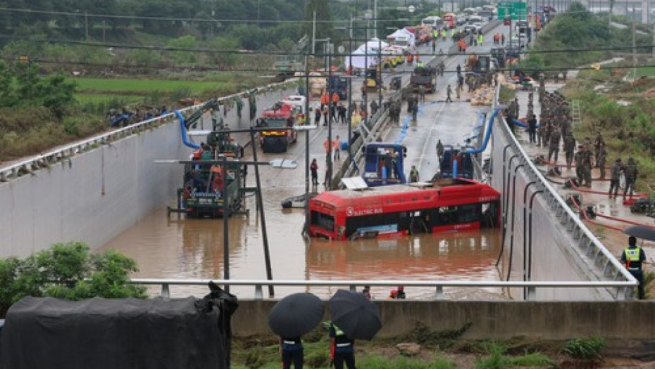 Izvučeno sedam tela iz tunela u Južnoj Koreji, broj mrtvih u poplavama popeo se na 33