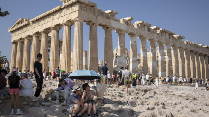 Vrućine diktiraju novo radno vreme istorijskih lokaliteta u Grčkoj