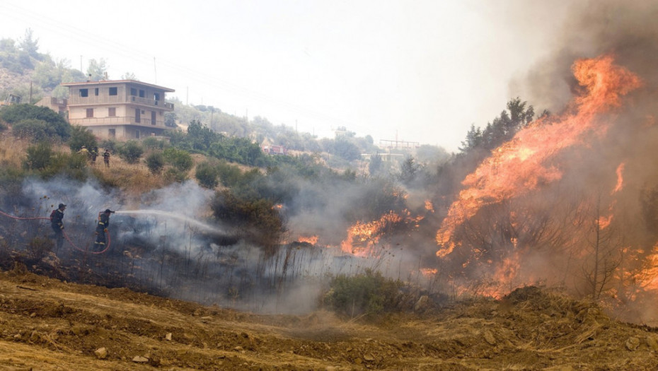 Srpski turisti evakuisani zbog požara koji besni na Rodosu: Deo se vraća u Srbiju, većina ostaje na drugom delu ostrva