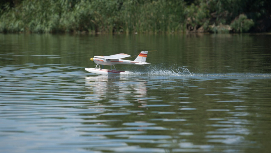 Mali sportski avion srušio se u Crnoj Gori, nije bilo povređenih