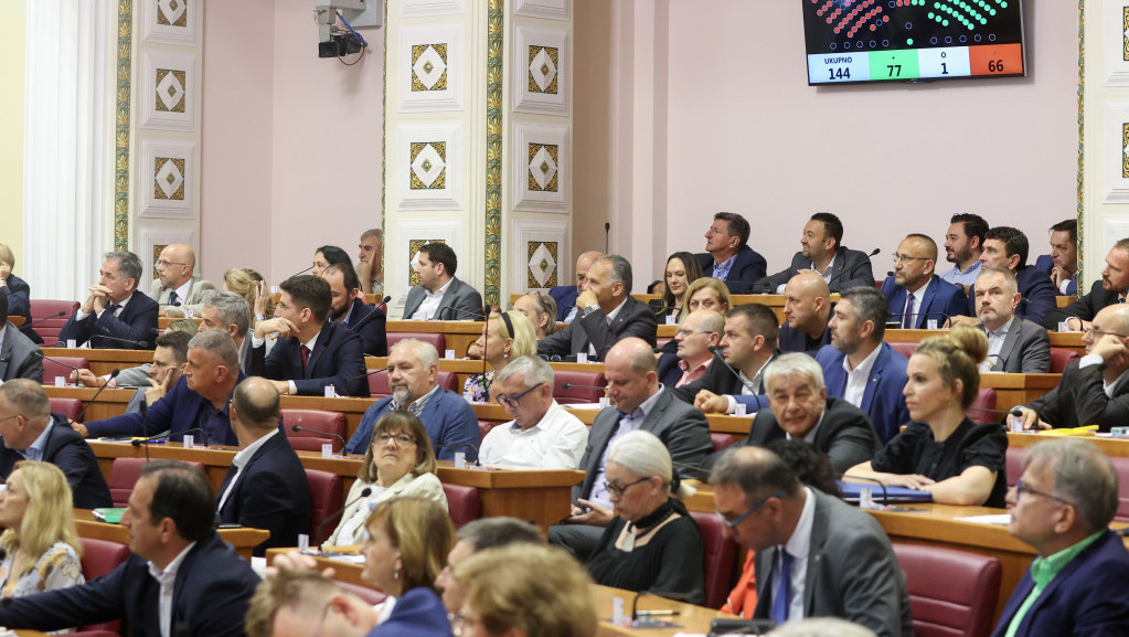 Opozicija u Hrvatskoj tražila smene zbog afere sa gasom, Sabor odbio