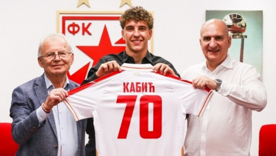 Uroš Kabić novi fudbaler Crvene zvezde: Ugovor potpisan do 2027. godine