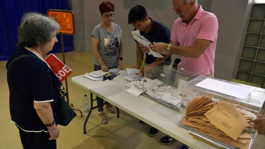 Sančezovi socijalisti potučeni na regionalnim izborima: Desničarski Vox ojačao duplo, čak i na štetu konzervativaca
