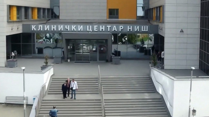 Dve osobe zadržane u UKC Niš zbog simptoma koji ukazuju na trovanje