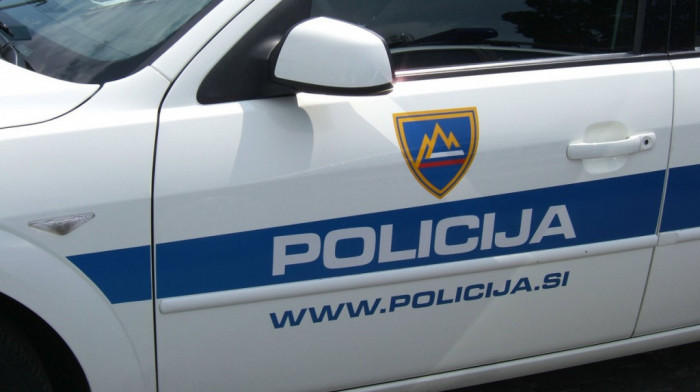 Okončana drama u Ptuju: Slovenačka policija upala u kuću i uhapsila muškarca koji jepucao