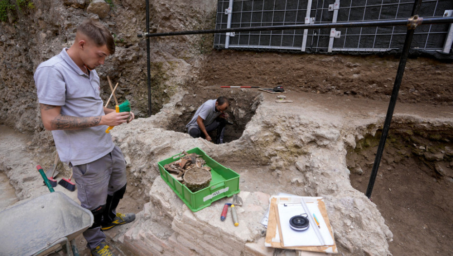 "San svakog arheologa": Trebaće godine da se prouče sva pronađena blaga u ostacima Neronovog pozorišta