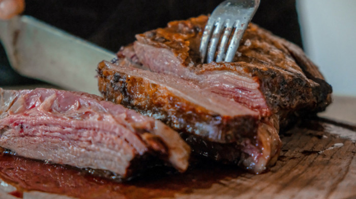 Crveno meso povećava rizik od dijabetesa tipa 2: Koje su bezbedne količine junetine i svinjetine u ishrani