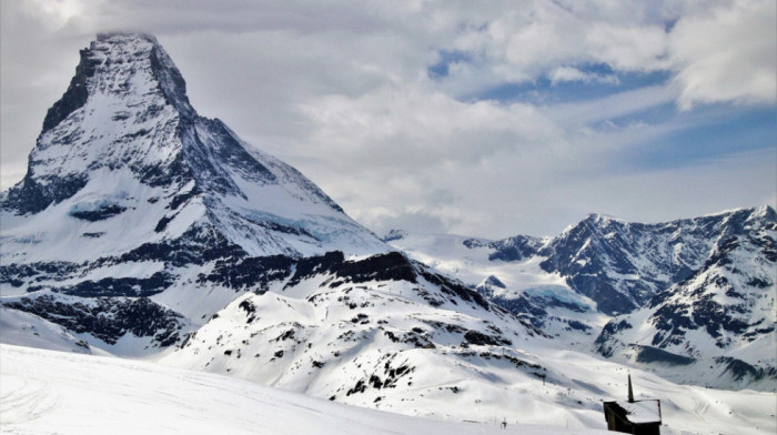 Topljenje glečera otkrilo posmrtne ostatke nemačkog alpiniste koji je nestao pre skoro 40 godina