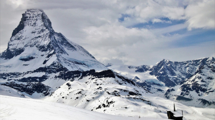 Topljenje glečera otkrilo posmrtne ostatke nemačkog alpiniste koji je nestao pre skoro 40 godina