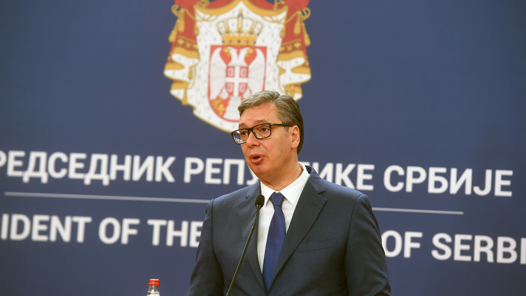 Vučić: Pola miliona više zaposlenih nego 2012, u nove škole biće uloženo 200 miliona evra