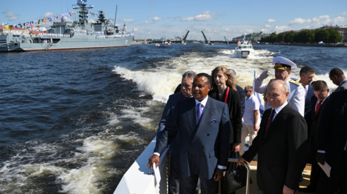 Putin se oprostio od afričkih lidera nakon ture brodom do baltičke luke Kronštat