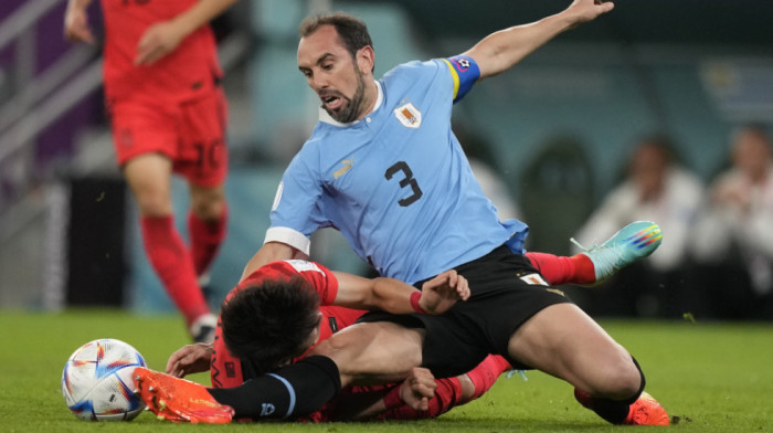 Legendarni Urugvajac rekao zbogom fudbalu: Dijego Godin završio karijeru