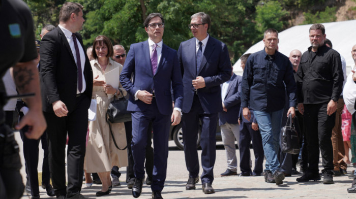 Vučić posle sastanka s Pendarovskim: Nemamo otvorenih pitanja, ništa ne tražimo osim da sarađujemo još više i bolje