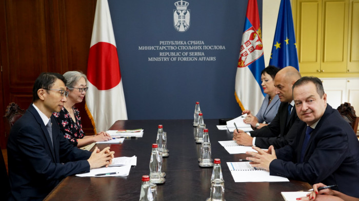 Dačić sa ambasadorom Japana: Nastavićemo da povezujemo privrede dve zemlje