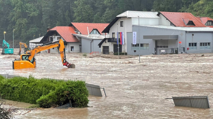 U Sloveniji na snazi crveni meteo alarm, sastaje se Savet za nacionalnu bezbednost