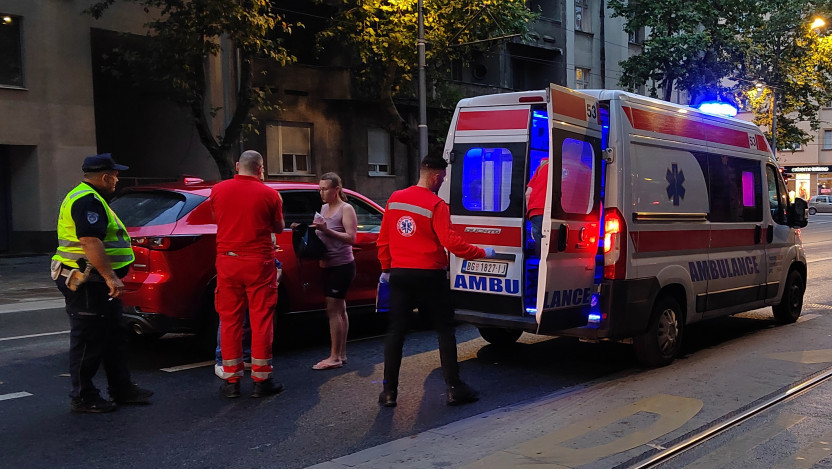 Jedna osoba poginula u udesu u Zemunu, jedna povređena