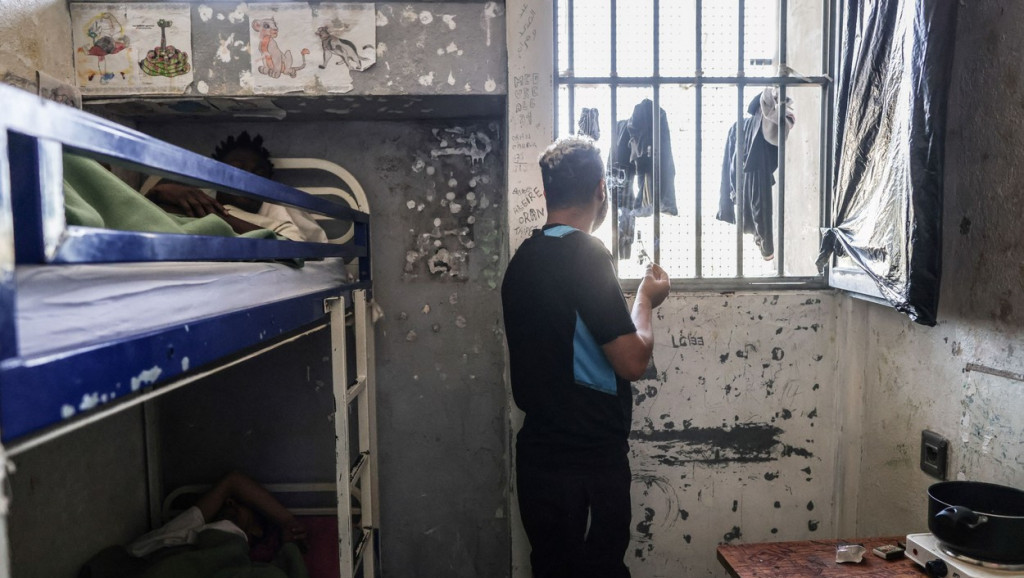 Prepuni francuski zatvori: Od početka jula iza rešetaka više od 74.000 ljudi