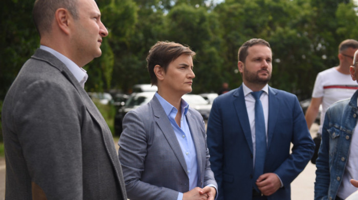 Brnabić obišla područja pogođena nevremenom: "Materijalnu štetu ćemo nadoknaditi, Vlada će pomoći lokalnim samoupravama"