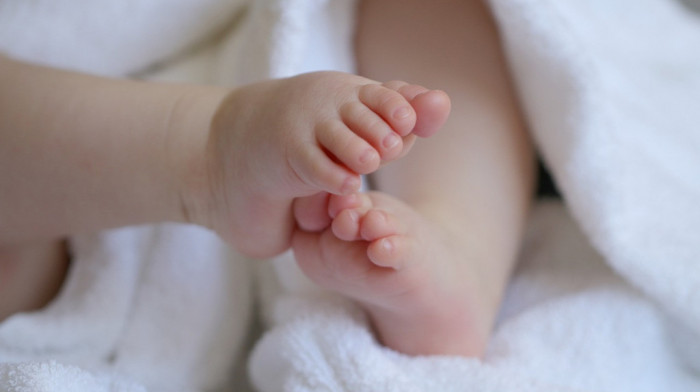 U Srbiji lane rođeno 62.700 beba, više je dečaka nego devojčica
