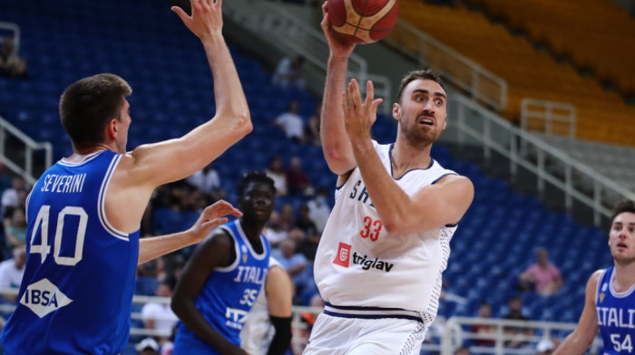 Peh za Olimpijakos i Zvezdu: Povređen Nikola Milutinov