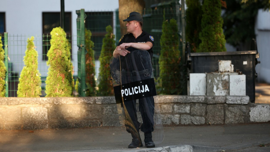 Tela muškarca i žene pronađena u Zavidovićima nakon dojave o pucnjavi