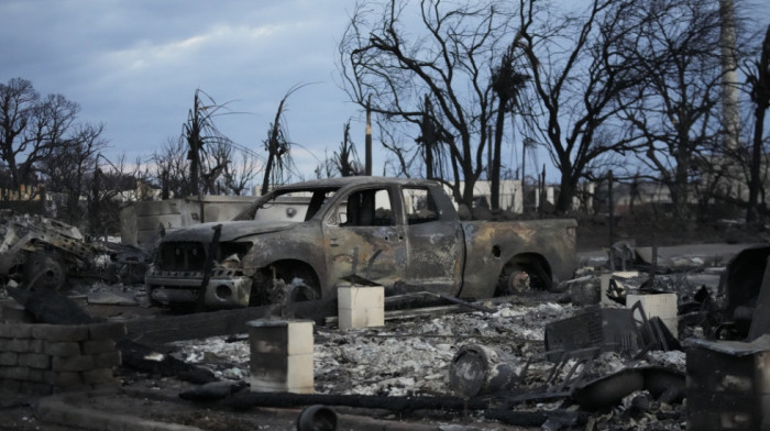 Guverner Havaja uporedio štetu od požara sa ''ratnom zonom''