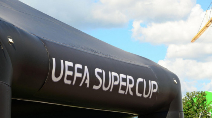 Mančester siti i Sevilja večeras za trofej UEFA Superkupa