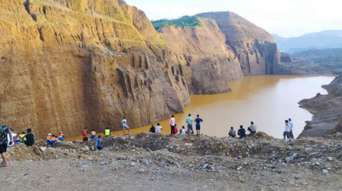 Mjanmar: Nakon klizišta u rudniku žada stradale 32 osobe