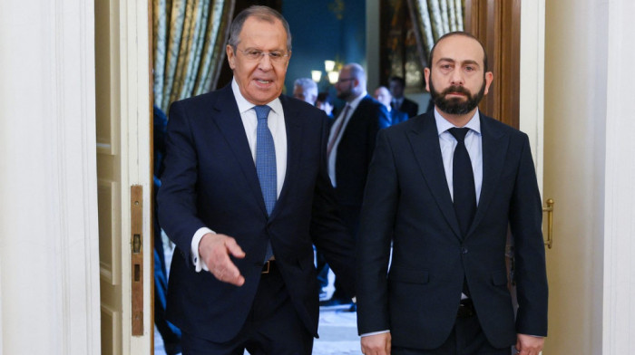 Nakon razgovora s azerbejdžanskim, Lavrov o situaciji u Nagorno-Karabahu razgovarao i sa jermenskim kolegom