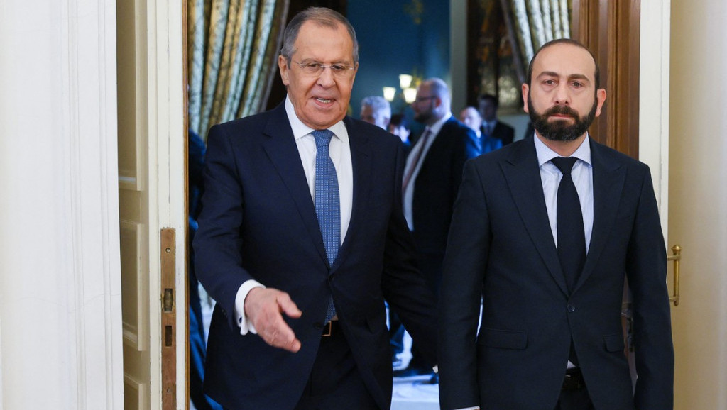 Nakon razgovora s azerbejdžanskim, Lavrov o situaciji u Nagorno-Karabahu razgovarao i sa jermenskim kolegom