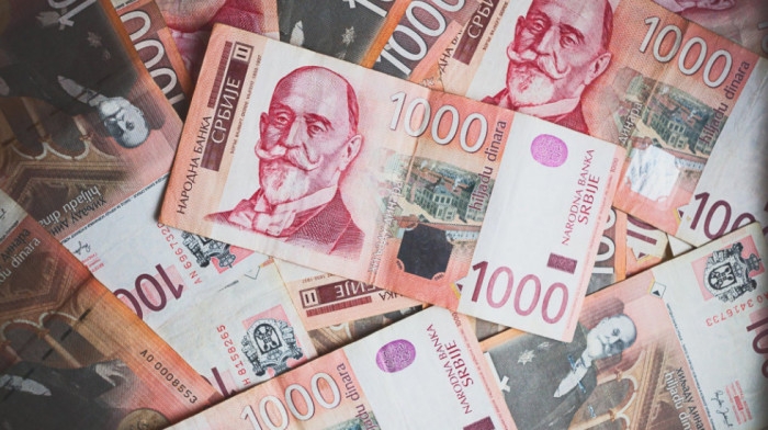 Prosečna neto zarada u Srbiji u julu 83.781 dinara