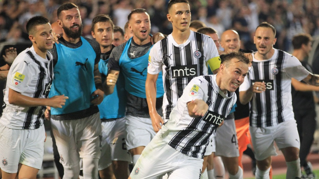 UEFA kaznila Partizan sa 70.000 evra i zatvaranjem dela tribina za 17.000 mesta