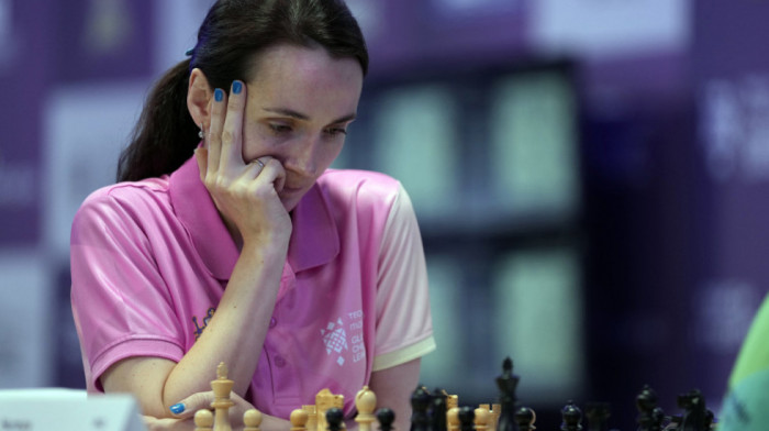 Transrodnim ženama zabranjeno učešće na ženskim šahovskim turnirima