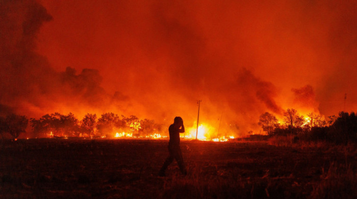 Požari besne od Grčke do Kanarskih ostrva: Evakuacije i hitne mere na snazi, "sledećih 48 sati puni izazova"