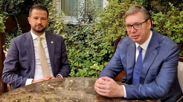 Vučić razgovarao sa Milatovićem, tema napredak odnosa Srbije i Crne Gore