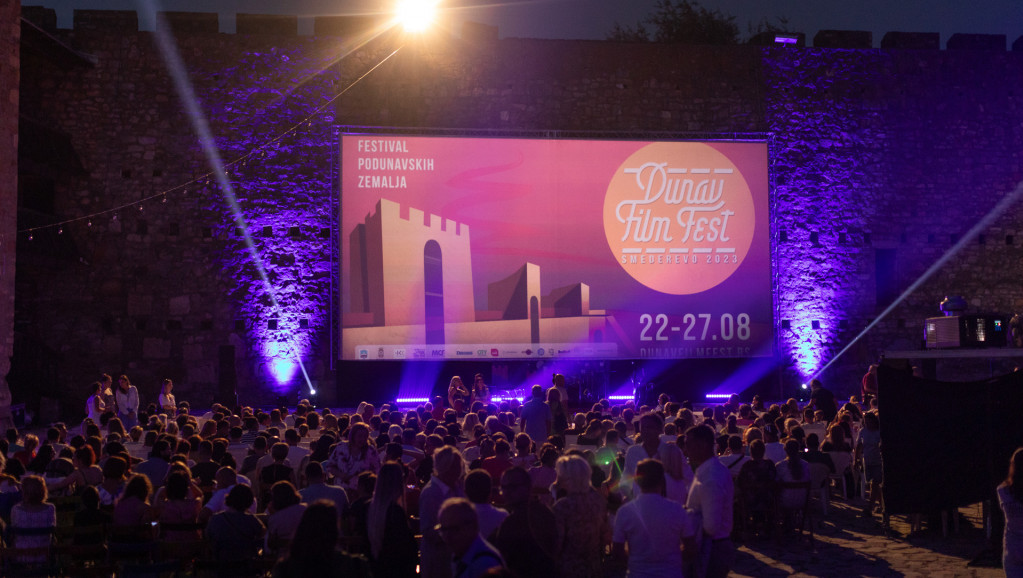 Premijerom filma “Momak i devojke” svečano otvoren 6. Dunav Film Fest u Smederevu