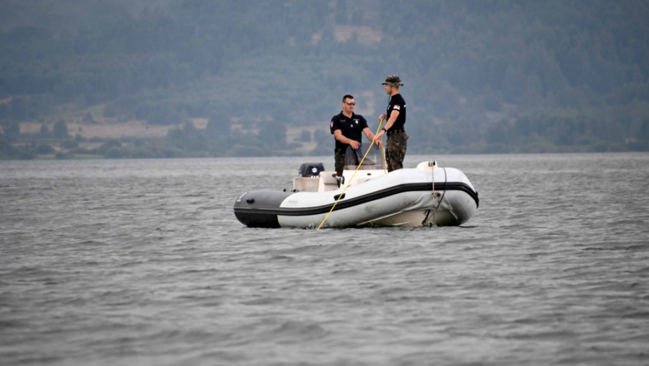 Tužan kraj potrage: Iz Vlasinskog jezera izvučeno telo mladića koji je nestao pre dve nedelje