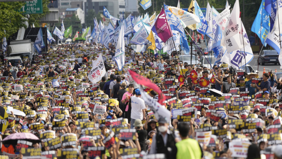 Demonstranti u Seulu traže od vlade da preduzme akcije po pitanju vode iz Fukušime