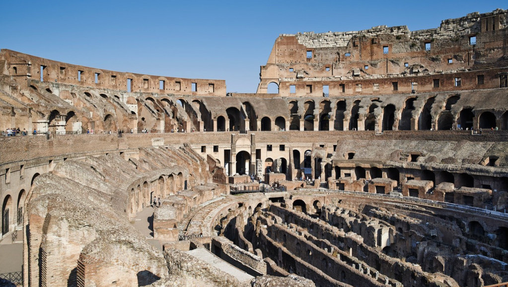Gradske vlasti u Rimu preduzimaju mere za suzbijanje najezde pacova oko Koloseuma