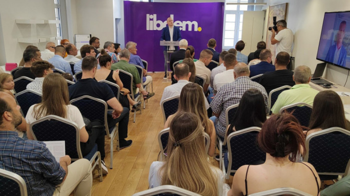 Osnovana nova politička organizacija Liberali i demokrate (LIBDEM), predsednik Đorđo Žujović