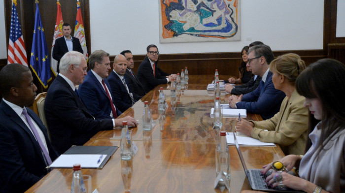 Vučić sa Tarnerom: Posvećeni smo dodatnom razvijanju sveukupne saradnje sa SAD