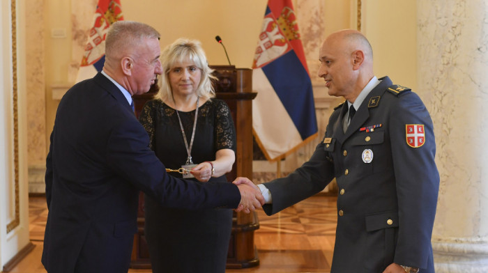 Uručeni ključevi 22 stana pripadnicima Ministarstva odbrane i Vojske Srbije