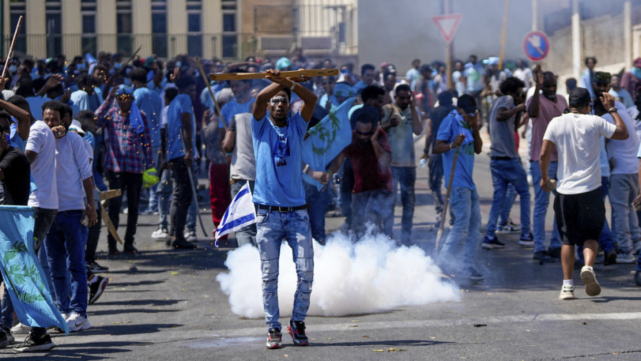 Žestok sukob u Tel Avivu između izraelske policije i tražilaca azila iz Eritreje: Više od 100 povređenih