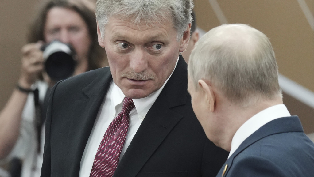 Peskov: Malo je verovatno da će Putin čestitati Starmeru na pobedi